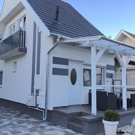 Rita Apartmanhaz Buk Exterior photo