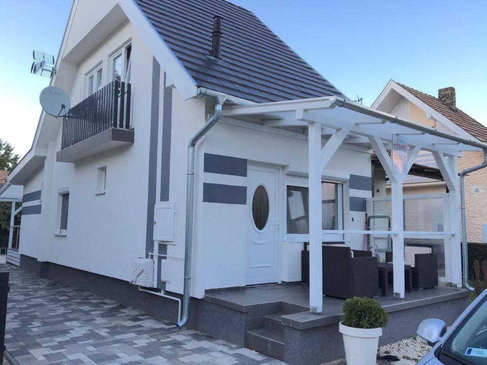 Rita Apartmanhaz Buk Exterior photo
